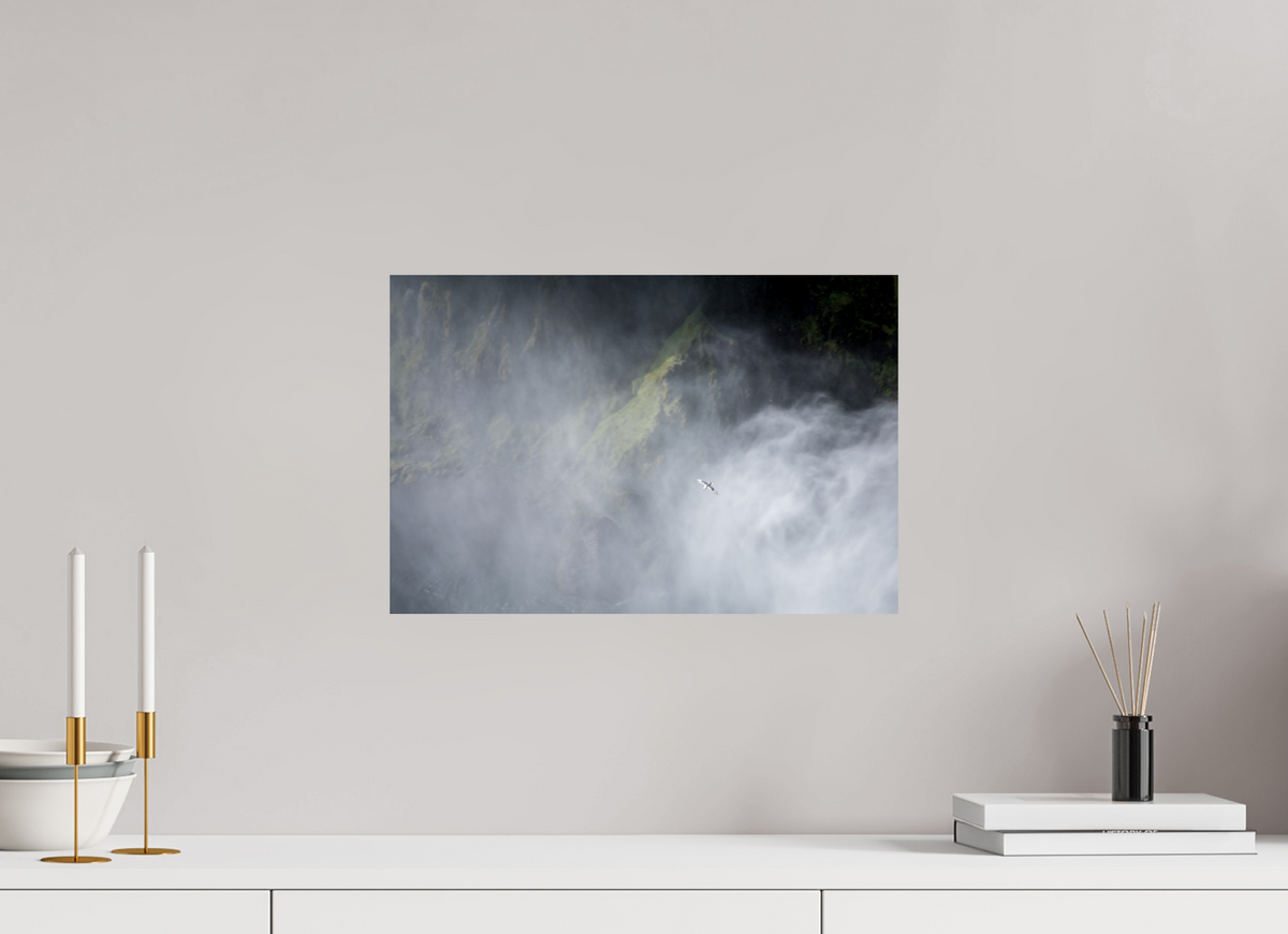 45 x 30 cm, Fotoprint zonder lijst Meeuw bij de Skodafoss - IJsland